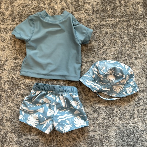 Carter's Baby 3-Piece "Beach Vibes" Rashguard Swim Trunk & Hat Set - Picture 5 of 5